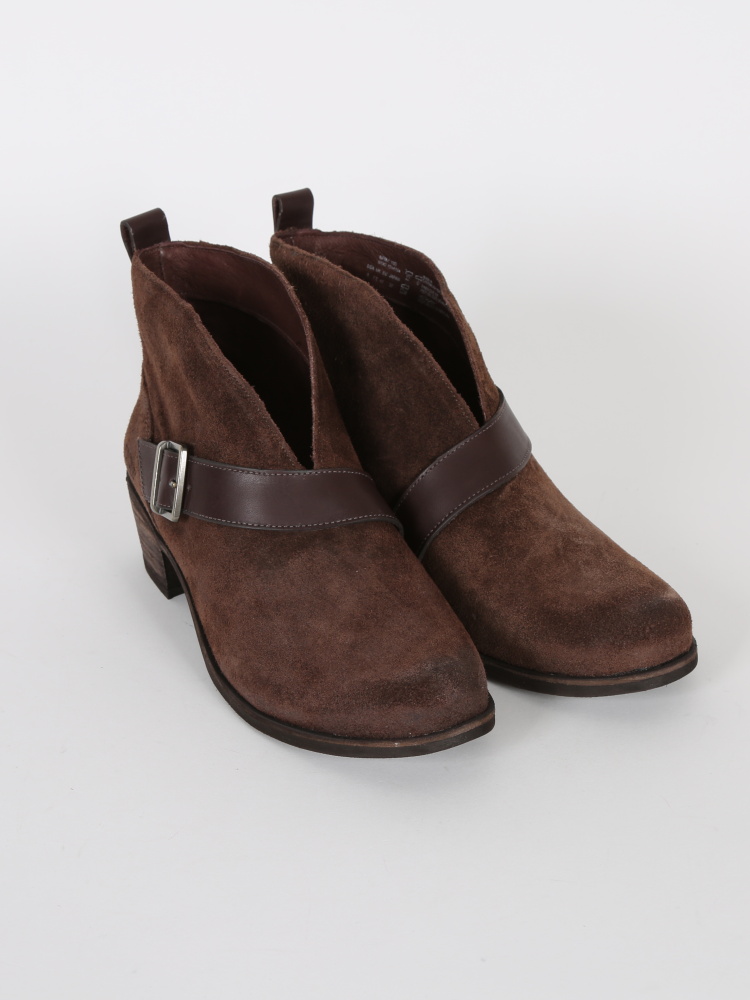 cabelas bean boots