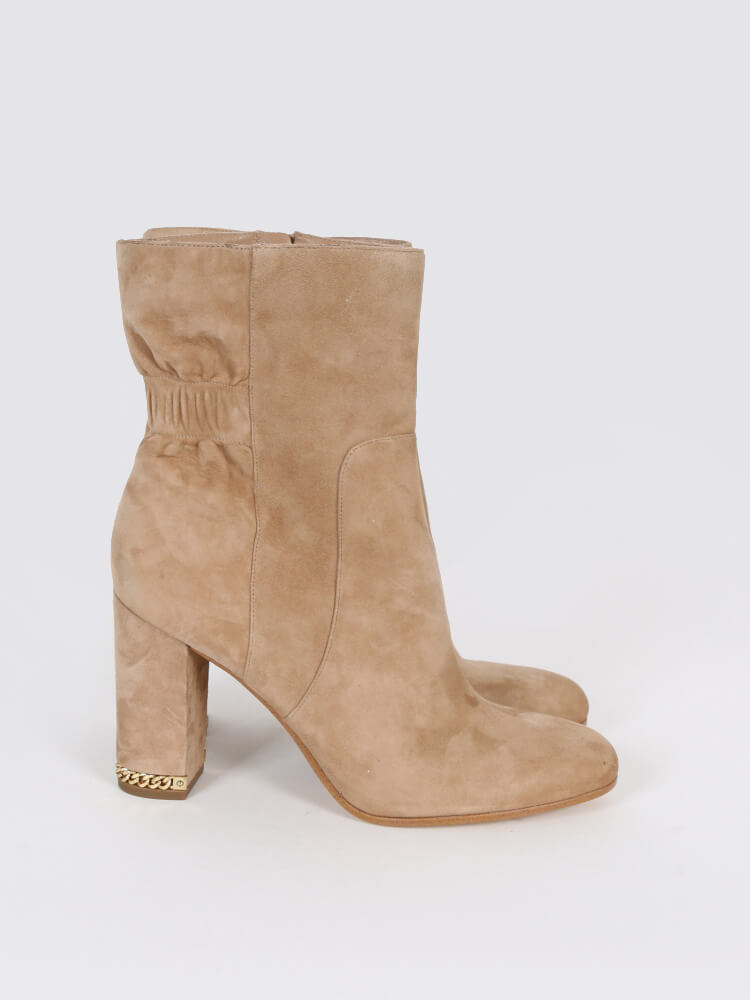 Michael Kors Dolores Suede Ankle Boots Beige 40 5 www.luxurybags.cz