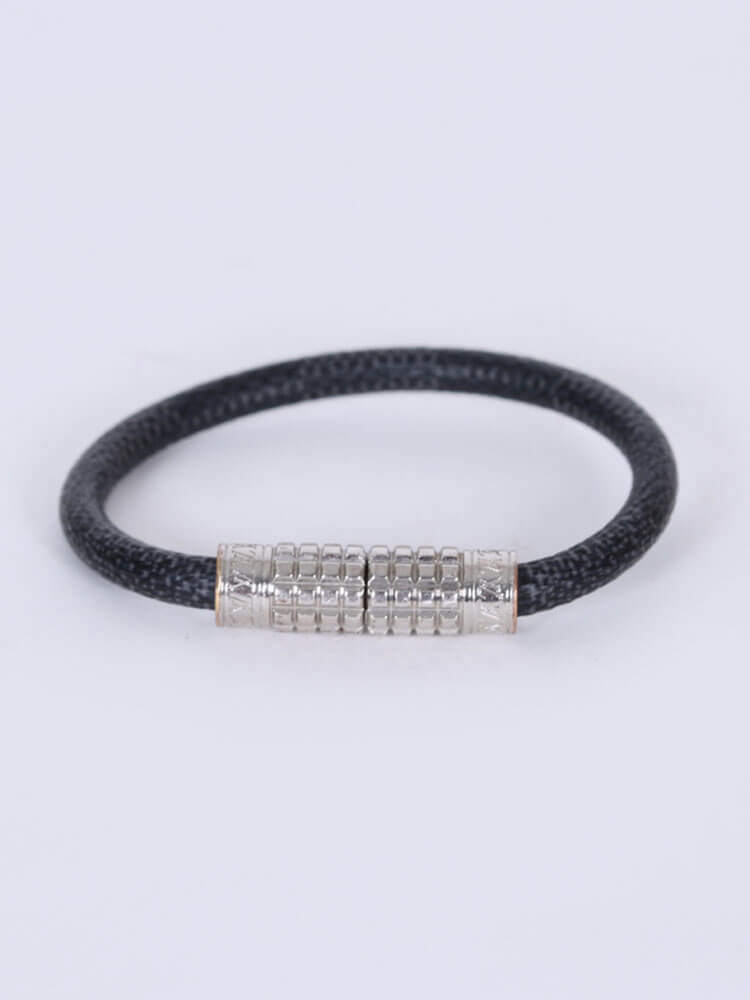 Louis Vuitton Digit Bracelet Graphite Damier Canvas. Size 19