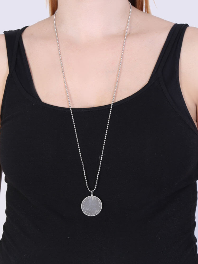 Tiffany twist on sale round charm