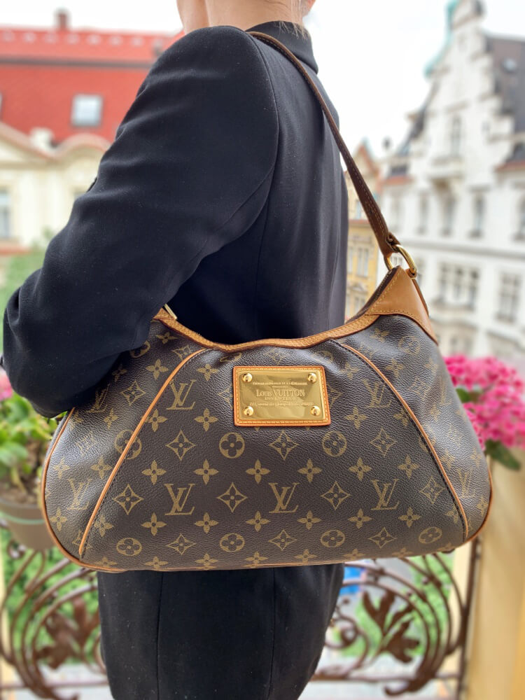 Louis Vuitton Monogram Thames GM