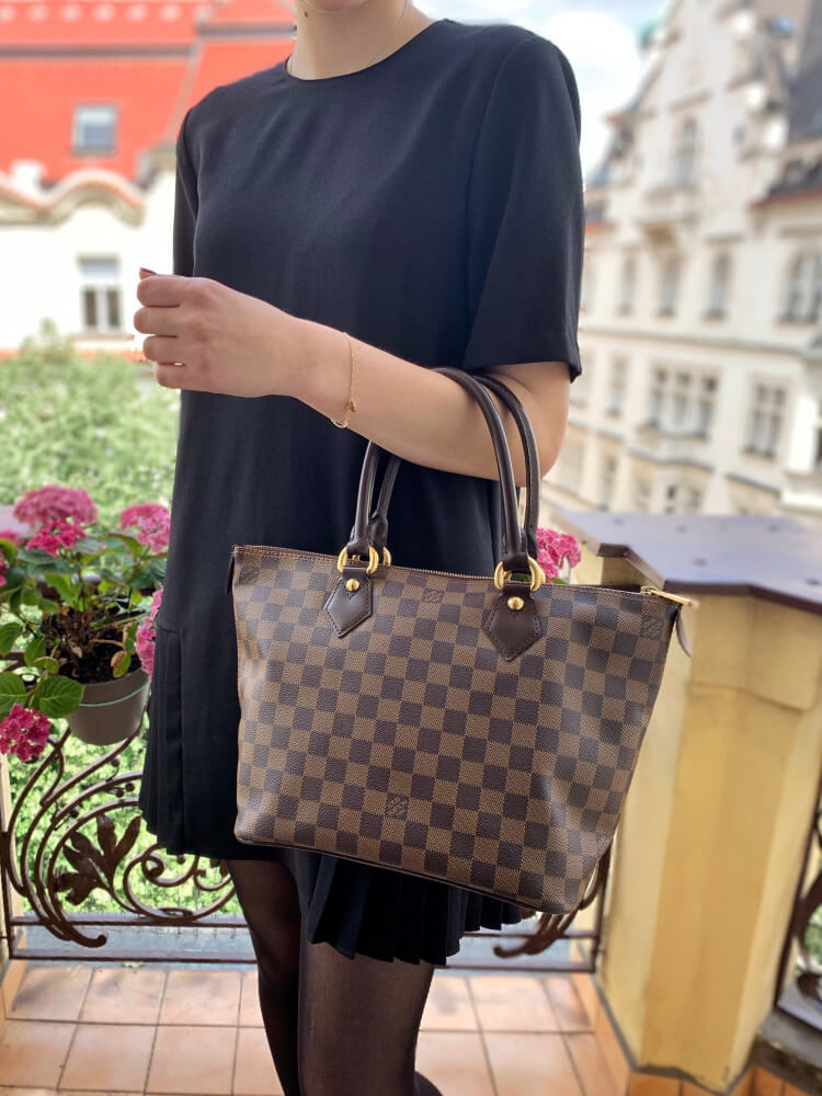 Louis Vuitton Saleya Damier Azur 