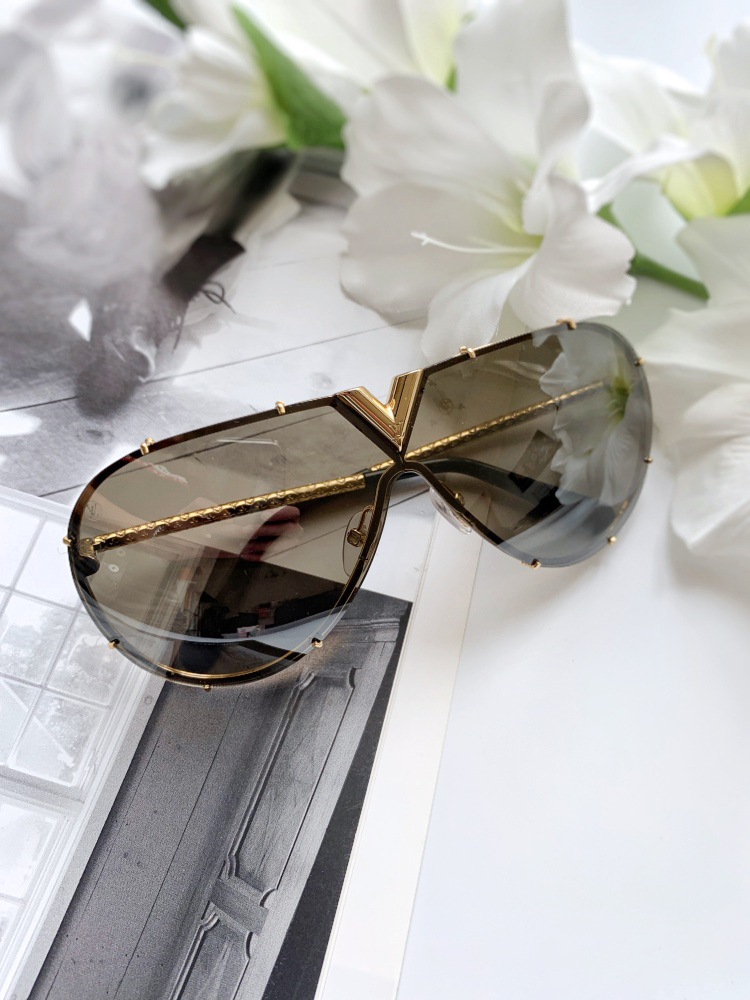 LOUIS VUITTON DRIVE SUNGLASSES – CanLuxHub