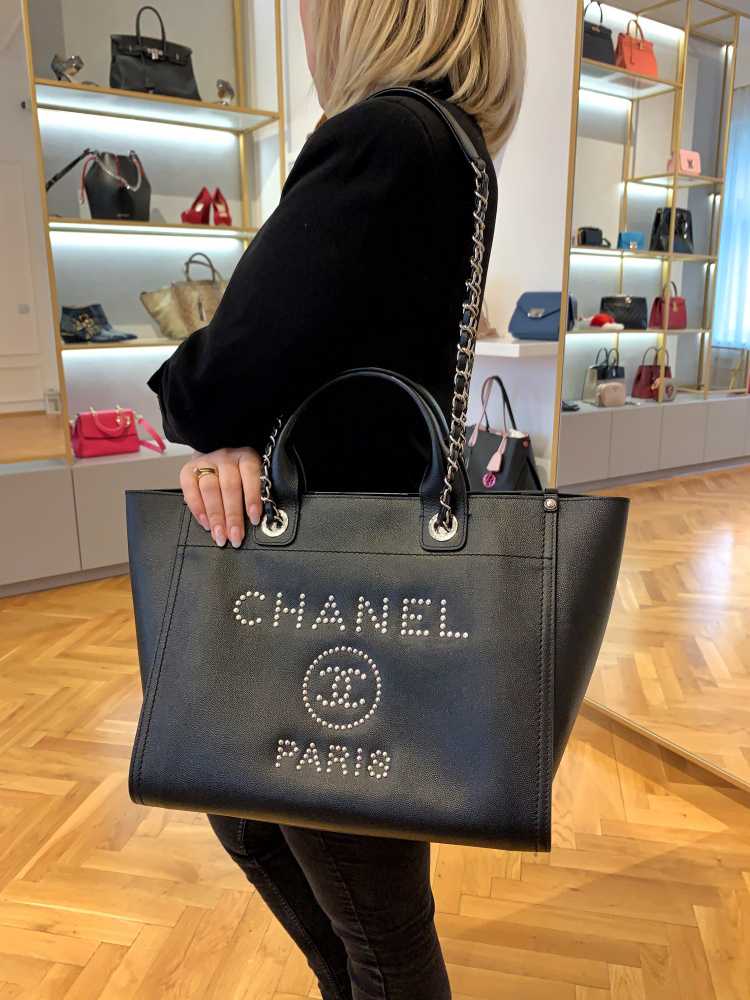 Chanel - Deauville Studded Grained Calfskin Shopping Bag Noir