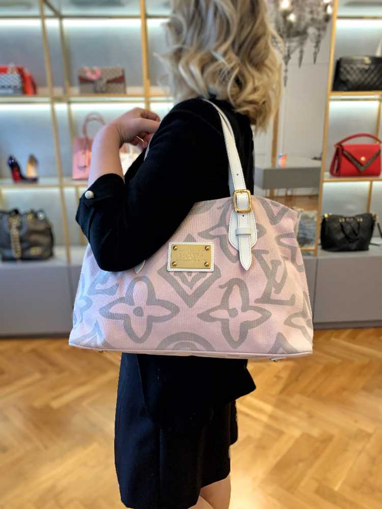Louis sales vuitton tahitienne