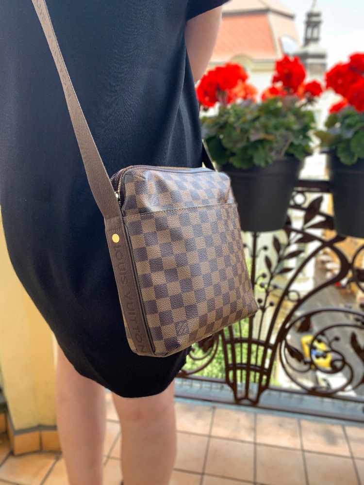 LOUIS VUITTON Monogram Canvas Trotteur Crossbody Bag