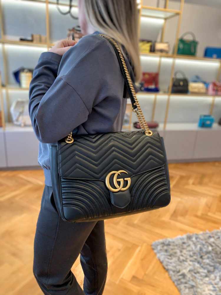 Gucci - GG Marmont Large Matelassé Shoulder Bag Nero