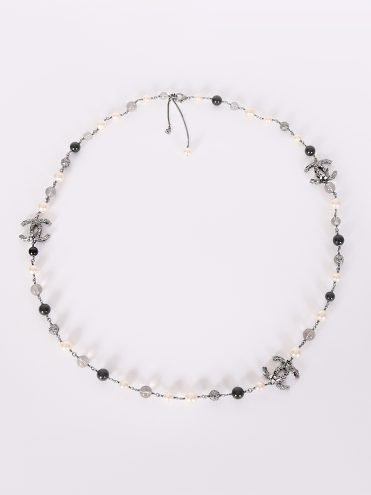 Chanel - Crystal & Leaf CC Pearls & Beads Long Necklace Noir